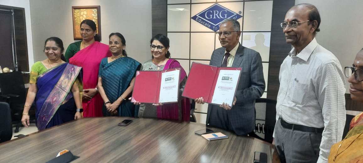 Officials at MoU Signing Ceremony at PSGR Krishnammal College for Women (KCW), Coimbatore