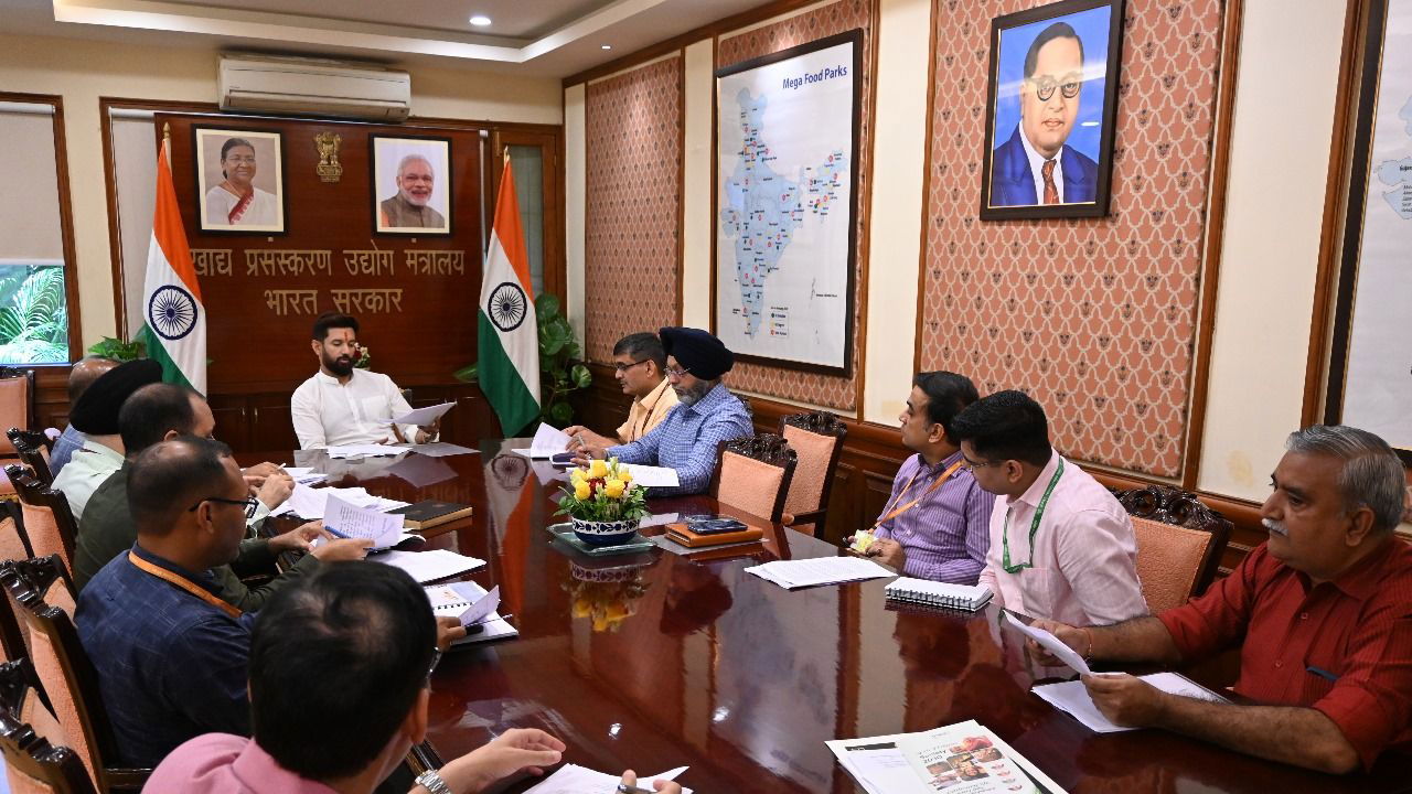 Union Minister of Food Processing Industries, Chirag Paswan reviewing the preparation (Photo Source: @MOFPI_GOI/X)