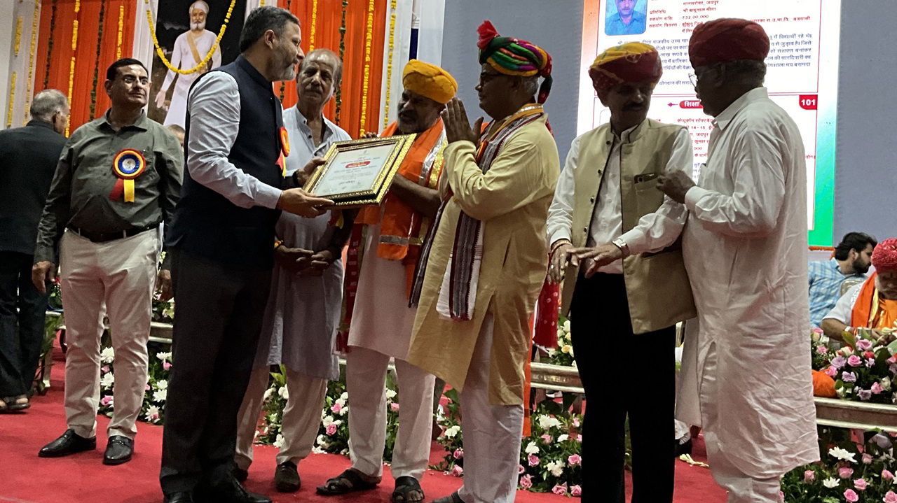 Swaraj Tractors Receives Recognition for Creating Social impact by Rajasthan Government