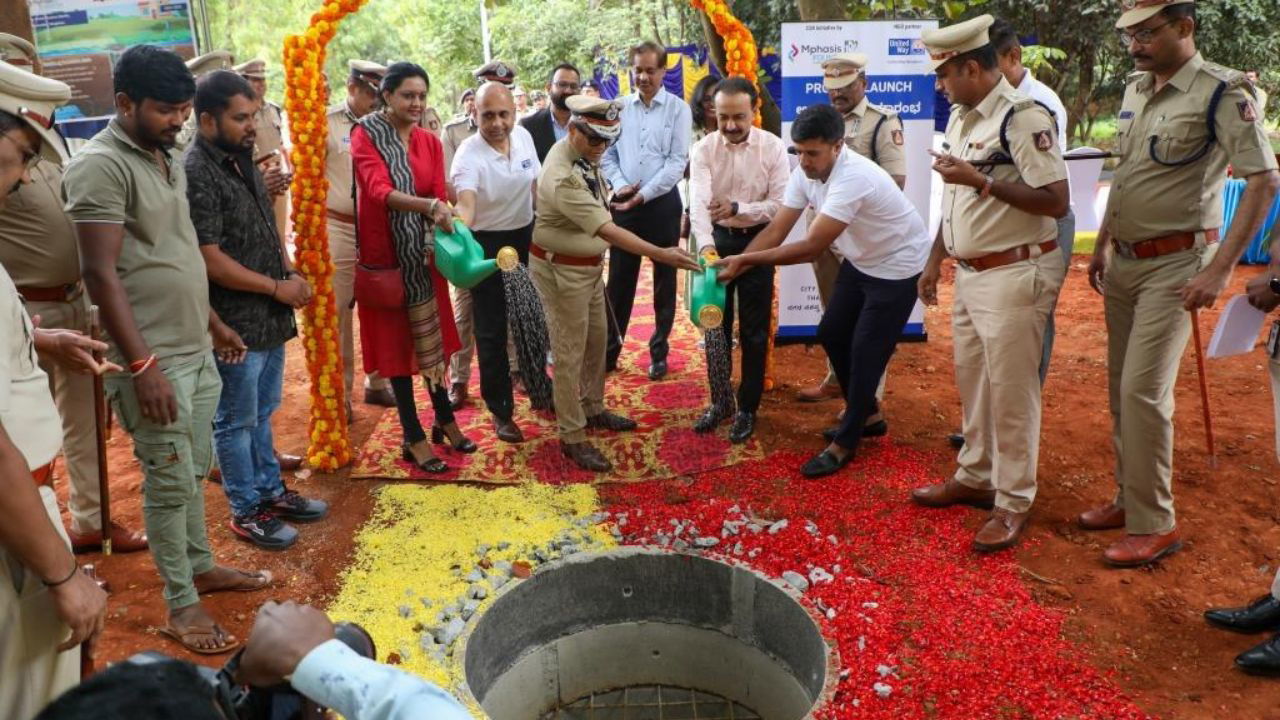 Commissioner of Police, Bangalore City, B Dayananda; Deepa Nagaraj, Senior Vice President and Head – ESG & CSR, Sparkle Innovation Ecosystem and Communications; Prashanth Prakash, Chairman, United Way Bengaluru & Rajesh Krishnan, CEO of United Way Bengaluru at the launch of the "One Billion Drops" campaign at five police campuses in Bengaluru.