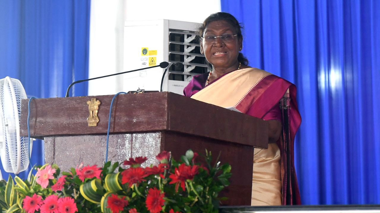 President Murmu praised NISA's efforts in promoting lac production (Photo Source: @rashtrapatibhvn/X)