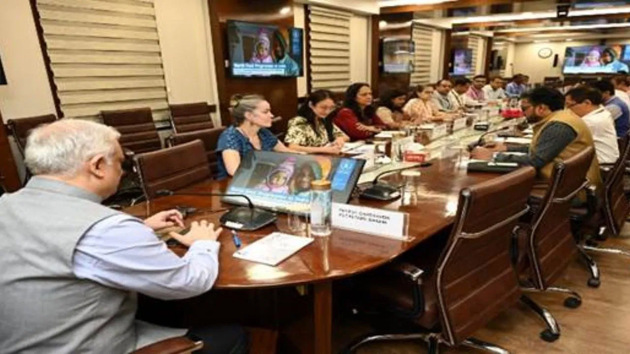 Secretary, Dr. Devesh Chaturvedi in a review meeting of United Nations World Food Programme (Photo Source: PIB)