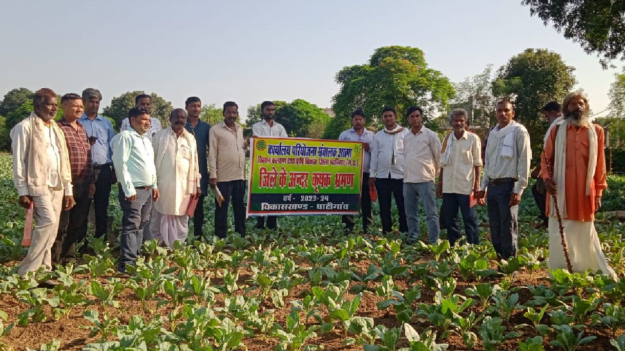 Nahar Singh Kushwah playing his role in community engagement