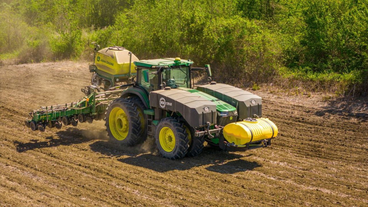 Rotavator ploughing the field (Representational Image Source: Pexels)