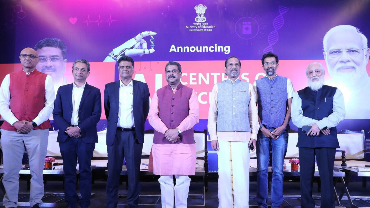 Union Minister for Education, Dharmendra Pradhan along with other dignitaries (Photo Source: @dpradhanbjp/X)