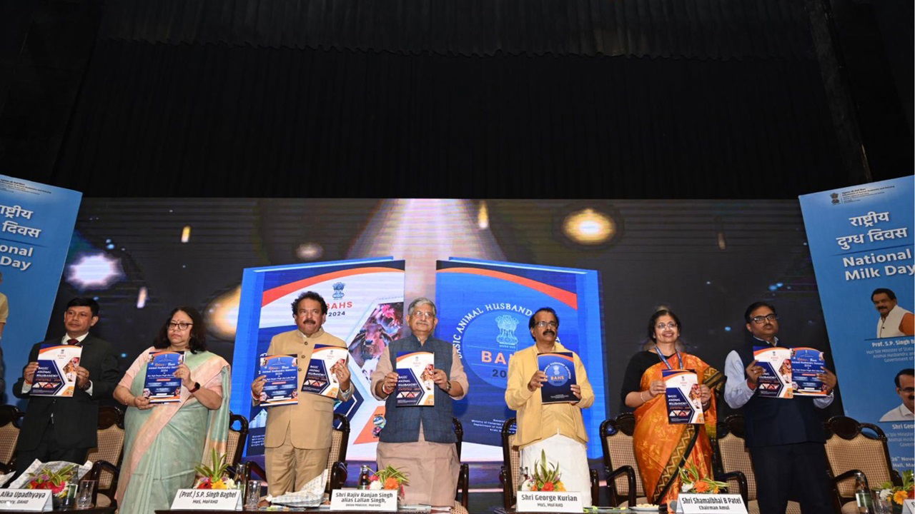 Union Minister Rajiv Ranjan Singh attended the event as the Chief Guest, alongside Ministers of State Prof. S.P. Singh Baghel and George Kurian as Guests of Honour. (Photo Source: @FisheriesGoI/X)