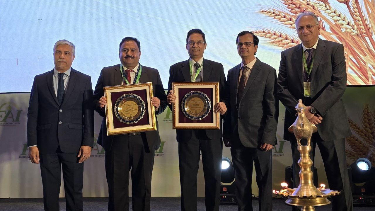 (L-R) Madhab Adhikari, VP & Head–Sales & Marketing (Fert & SSP); Dr. Ch. Srinivasa Rao, Director of ICAR-National Academy of Agricultural Research Management, Hyderabad; Dr. Vinod Kumar Singh, Director of ICAR-Central Research Institute for Dryland Agriculture, Hyderabad; S. Sankarasubramanian, Managing Director & Chief Executive Officer and Amir Alvi, Chief Operating Officer, Fertiliser