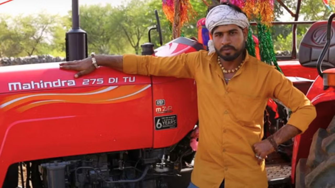 Progressive Farmer Bagmal Gurjar with his Mahindra 275 DI TU Tractor