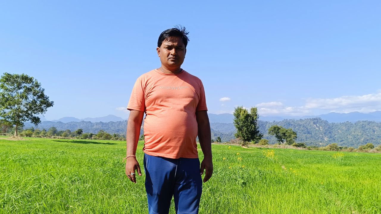 Ramlal Mahato began his agricultural journey in 2014 by cultivating bitter gourd on 20 bighas, earning Rs. 29 lakh. (Pic Credit: Ramlal Mahato)