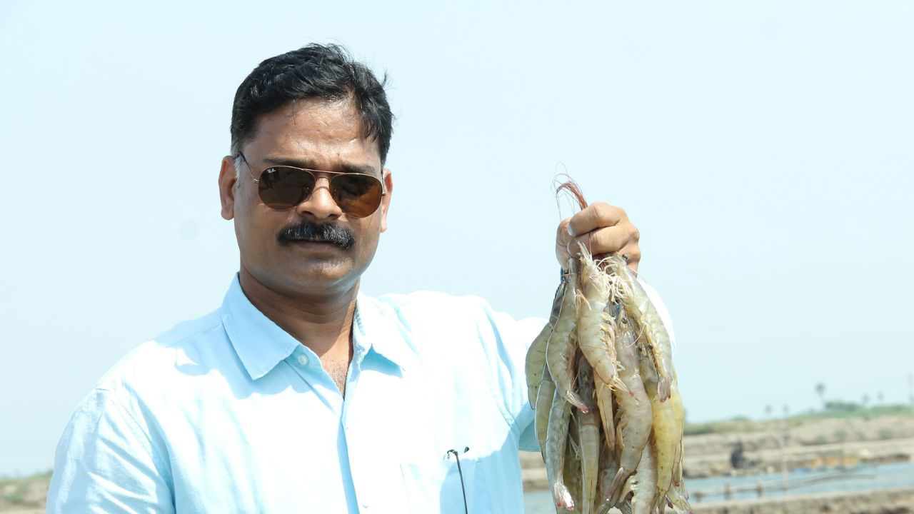 Dr. Manoj M. Sharma, a fisheries expert from Nanded, Maharashtra, turned his childhood passion for aquatic life into a successful career in aquaculture. (Pic credit: Dr. Manoj).