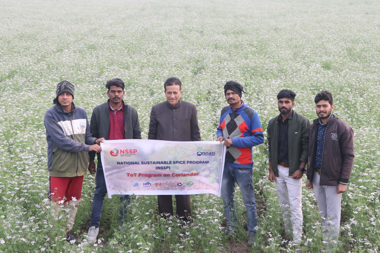 The Training of Trainers (TOT) program on coriander crop saw the participation of 57 farmers from 25 villages in Vidisha and Gyaraspur blocks.