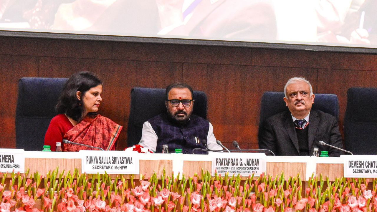 Union Minister Prataprao Jadhav with Devesh Chaturvedi and Punya Salila Srivastava at FSSAI Consultation. (Photo Source: @fssaiindia/X)