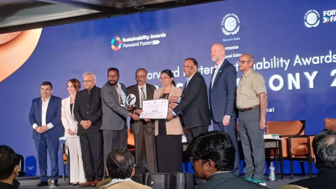 Arya.ag wins the 2025 Forward Faster Sustainability Award for pioneering climate action and empowering farmers across India.