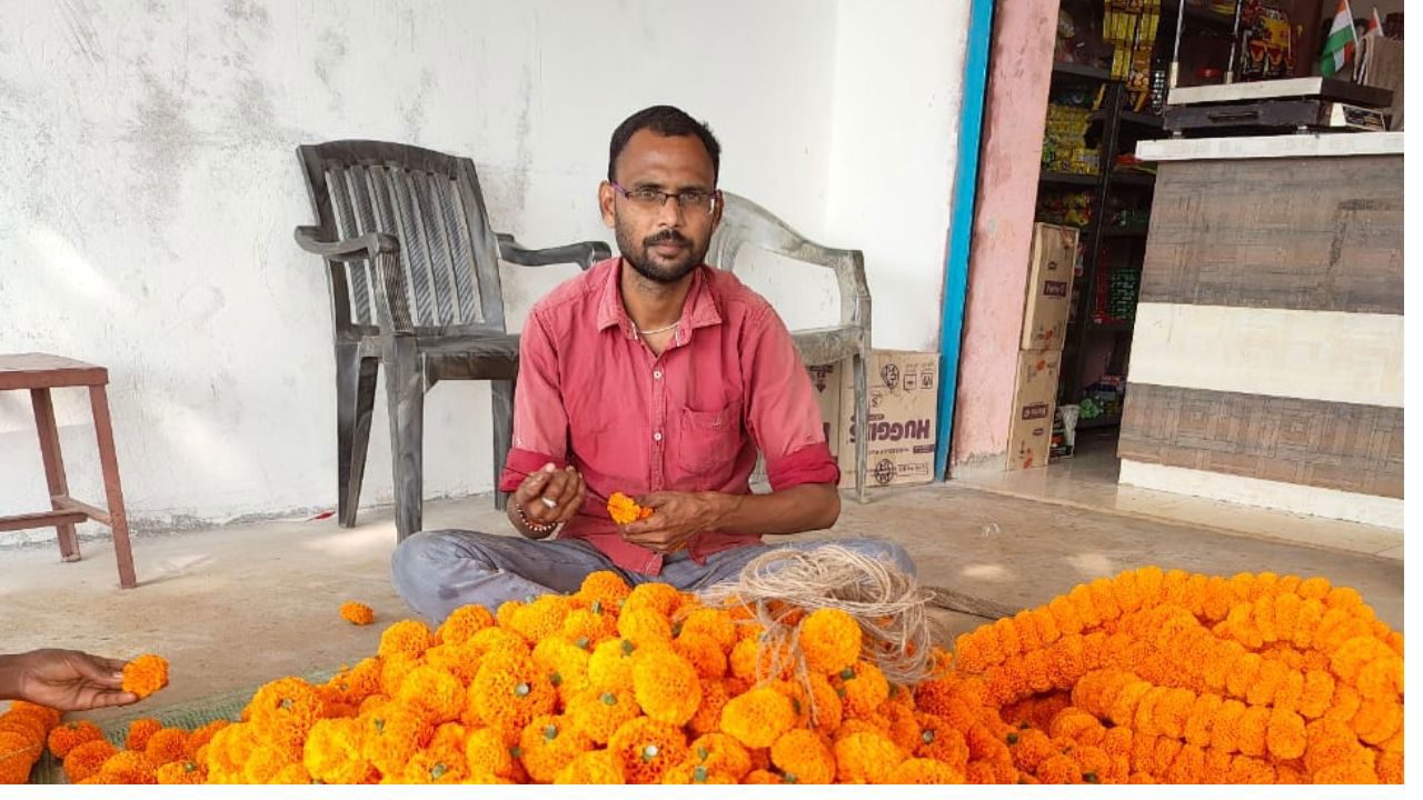 He earned around Rs 3 lakh in 15 days from a single acre of marigolds in the last Diwali season. (Pic Credit: Moti Lal Banjara)