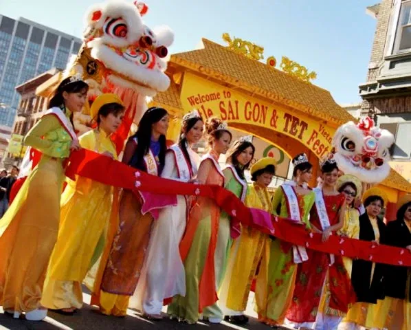 Vietnamese New Year 19 A Year Of Pig That Brings Wealth Good Fortune