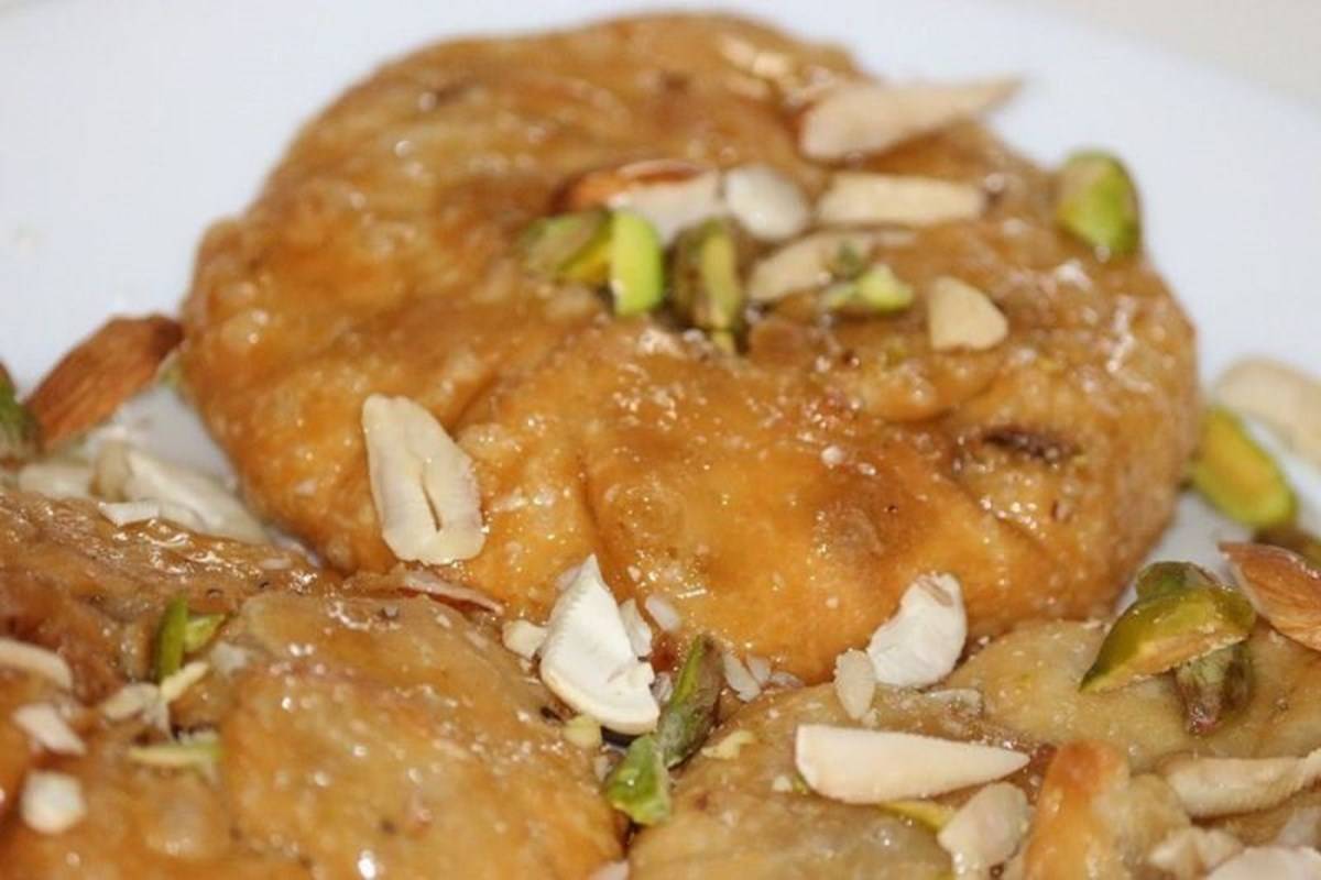 mawa kachori