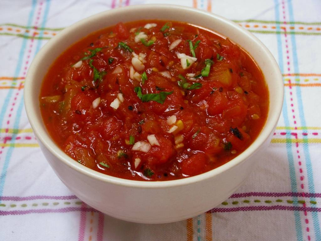 Tomato Jaggery Chutney