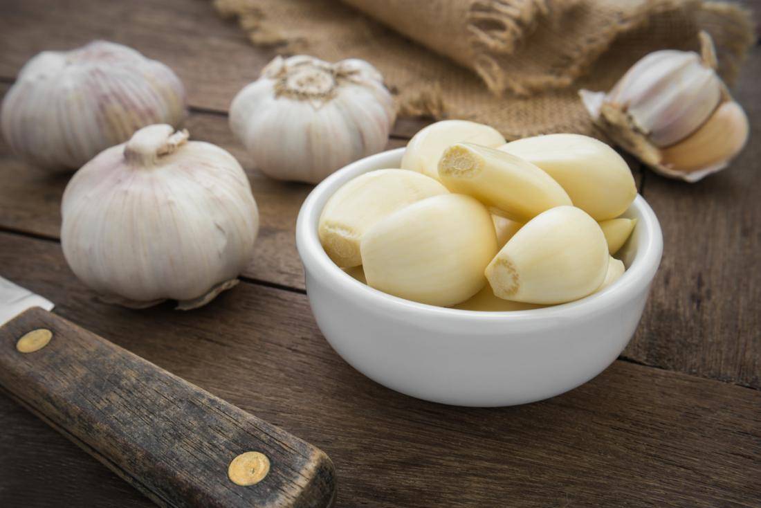 Peeled Garlic