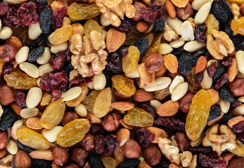 Top 5 Dry Fruits to eat this winter