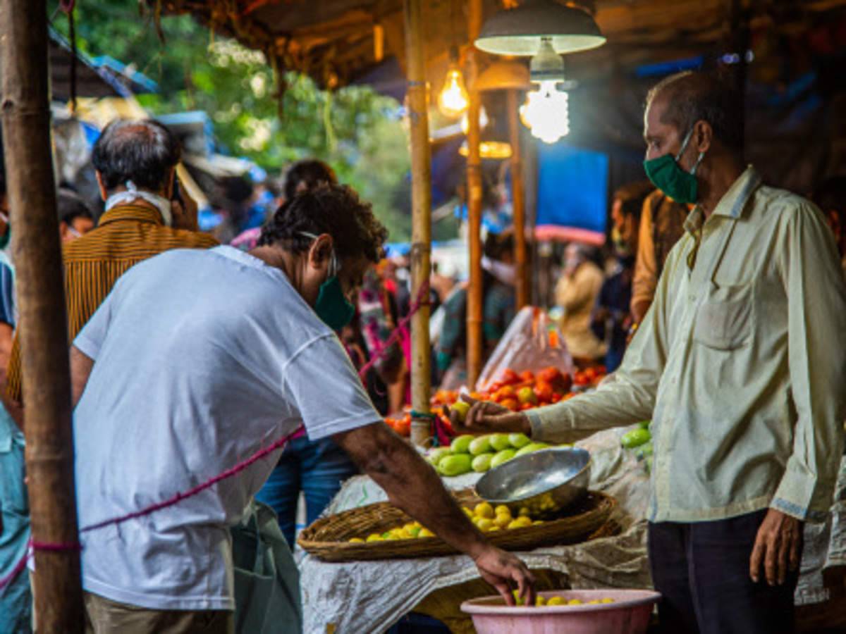 Street vendors in India