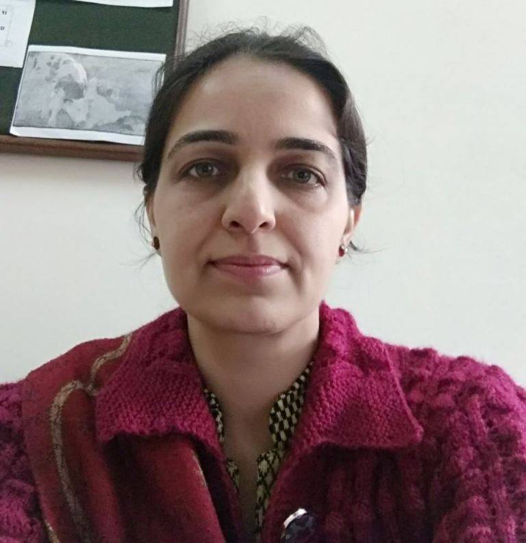 Dr. Jasmine Kaur