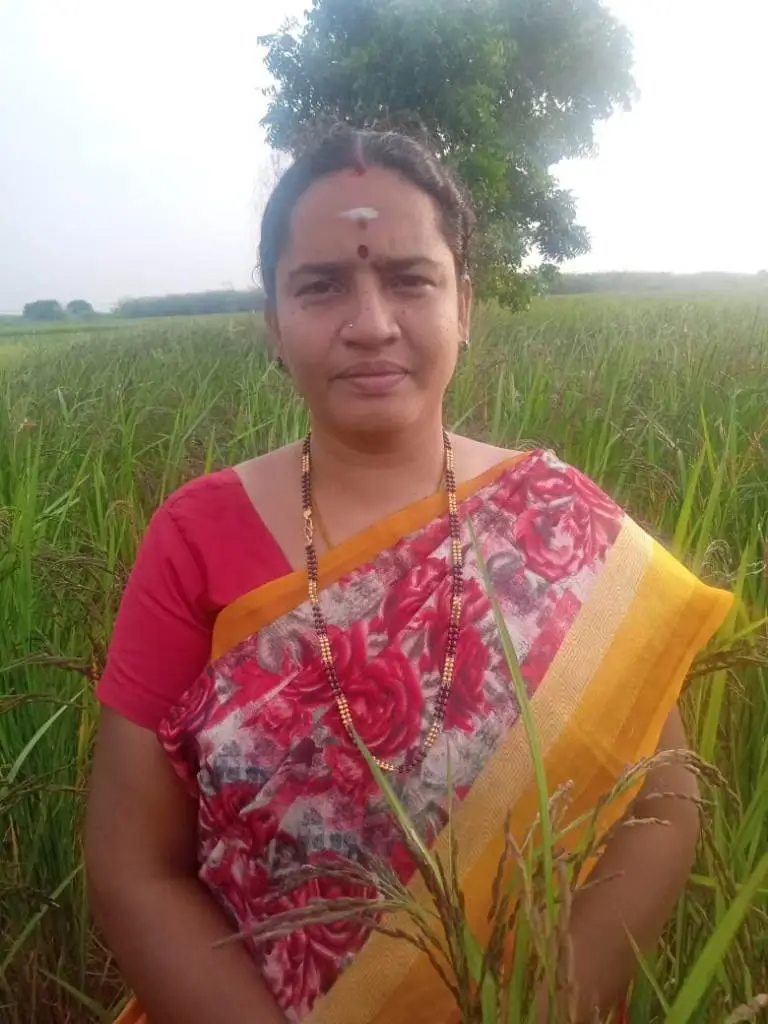Story of Woman Organic Farmer Who is Earning 3 Lakhs per Month