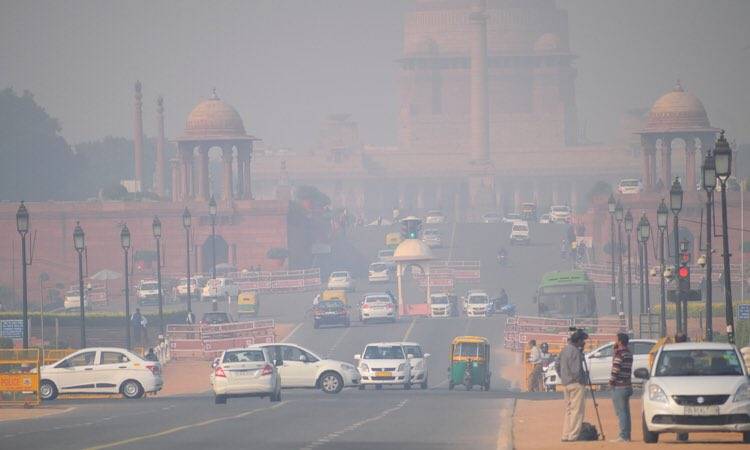 National capital turned yellow and hazy due to stubble burning from the state of Punjab & Haryana on October 29