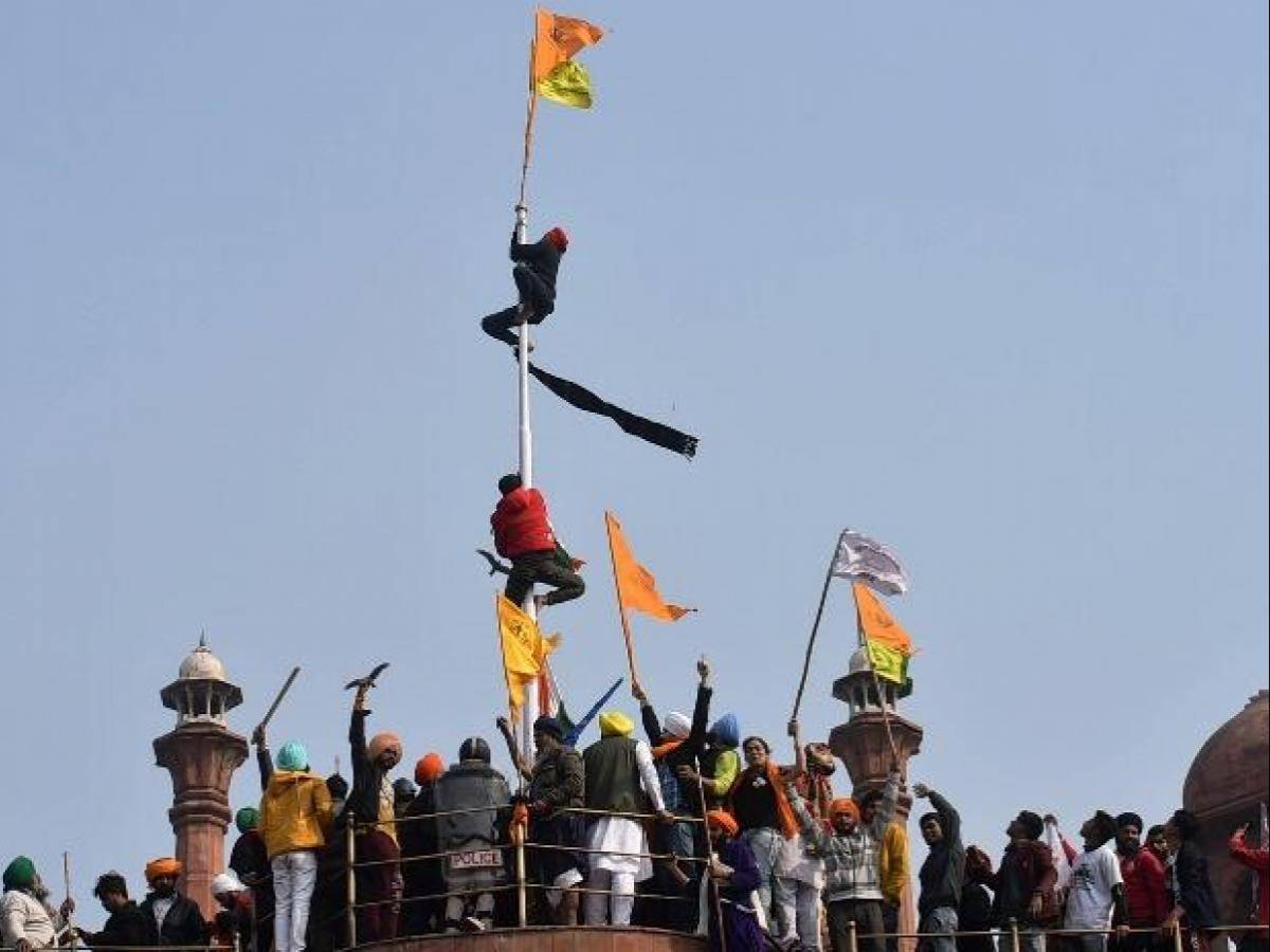 Pennant Hoisting by Protestors