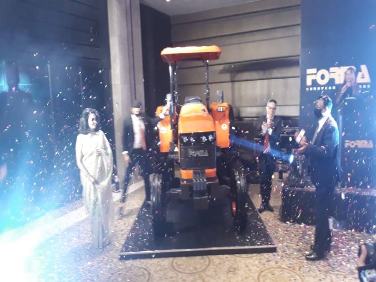 Launch of Forma Tractor