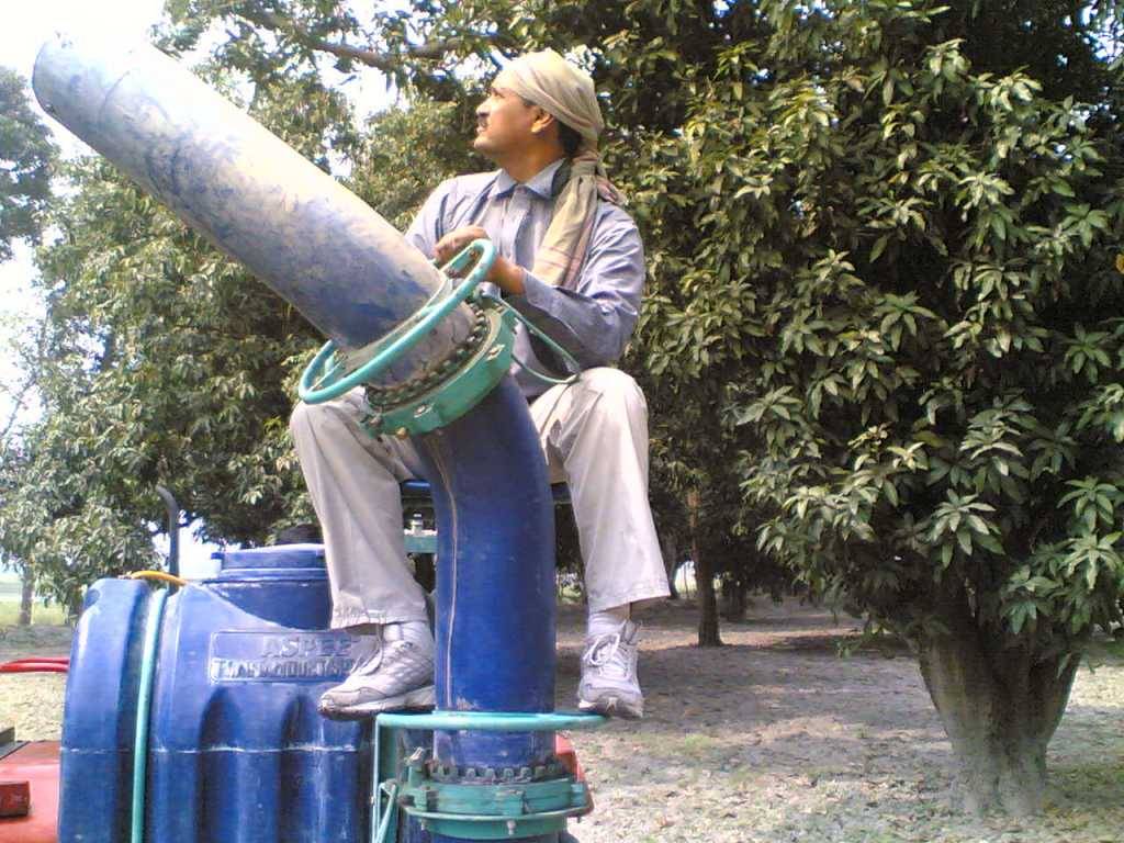 Sudhanshu Using High Tech Sprayer