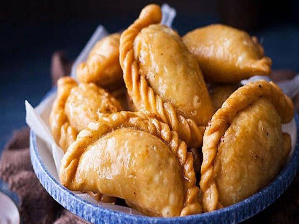 gujiya