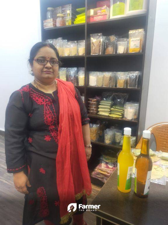 Pratibha at her store