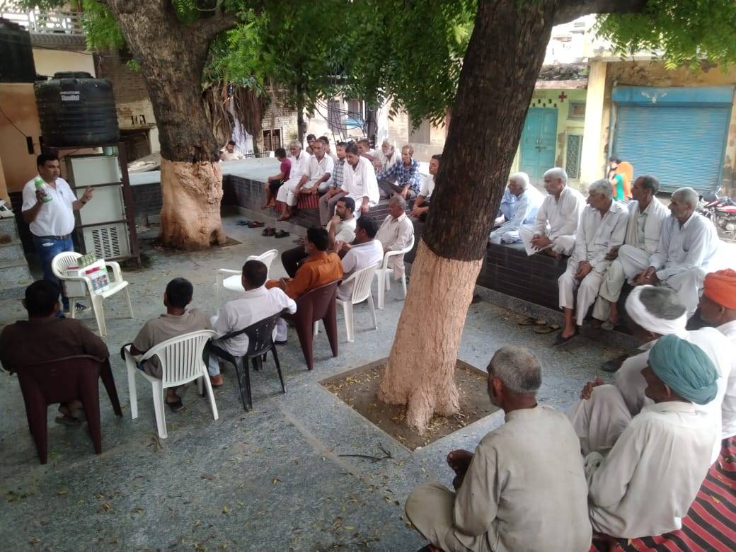 Company representatives briefed hundreds of farmers on crop protection from the Brown Plant Hopper attack