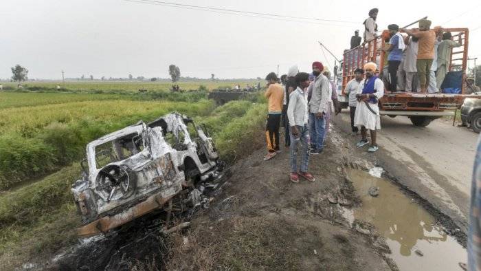 Protesting Farmers Burning Cars in Lakhimpur Kheri