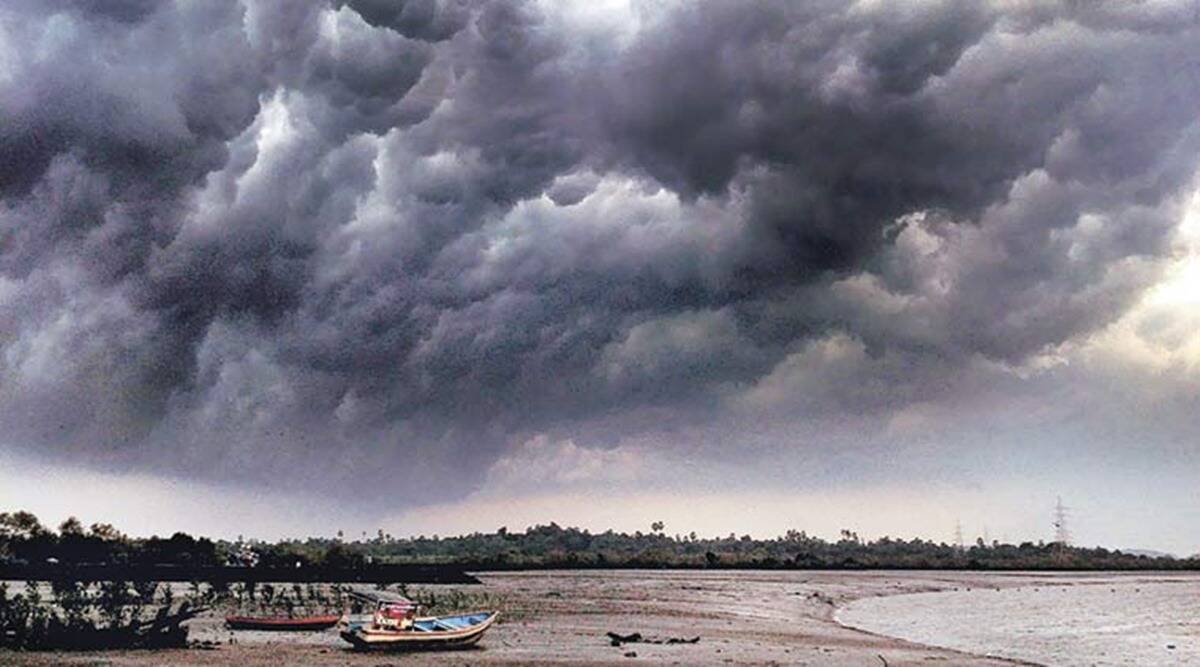 Cyclone might hit Andhra Pradesh & Odisha On 3rd December
