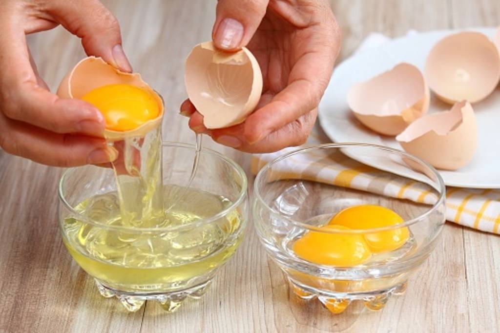 Cracking Eggs