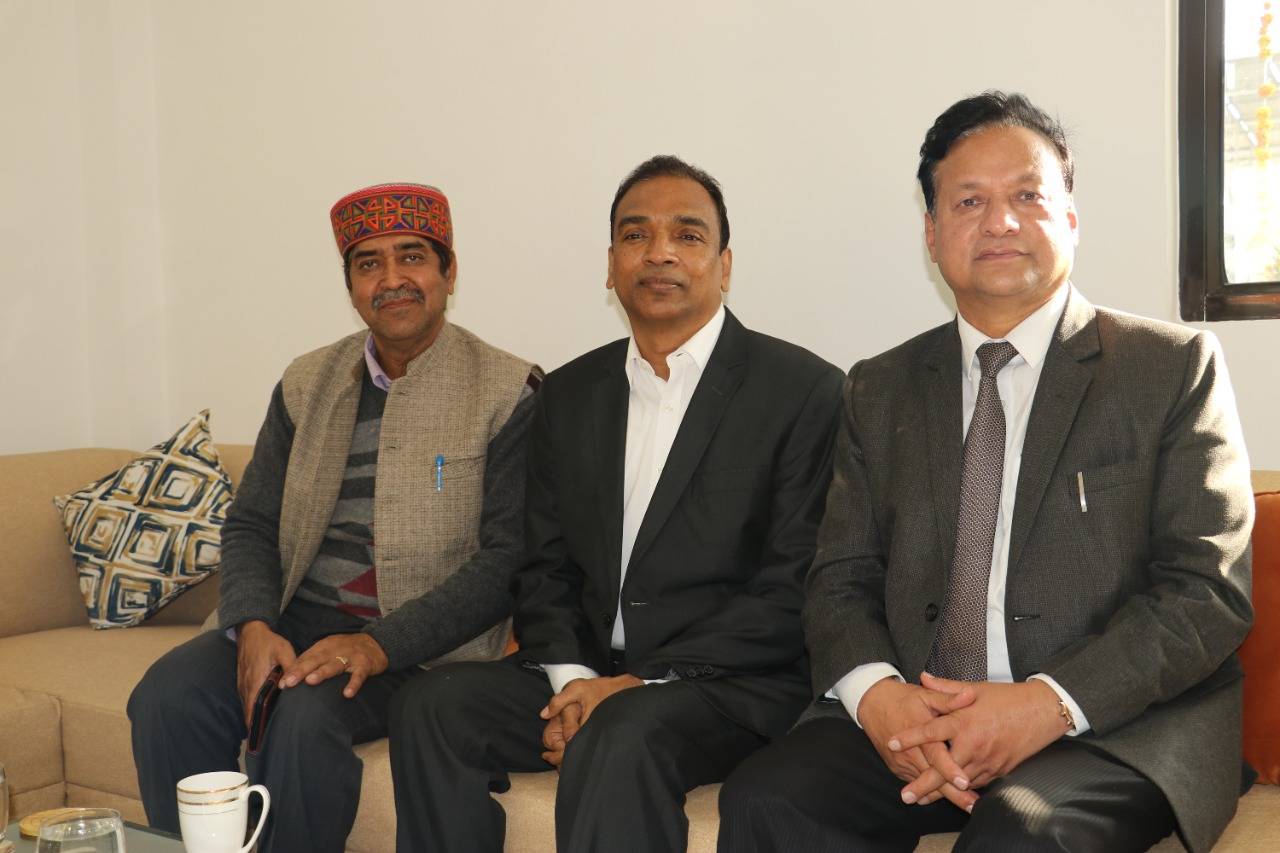 V.K. Gaur (L), M.C. Dominic (C) & M.S. Chauhan (R)