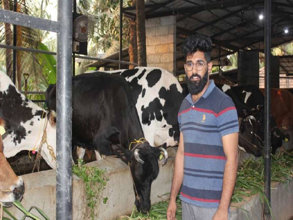 This Engineer from Kerala Uses Scientific Approach in his Dairy Farm