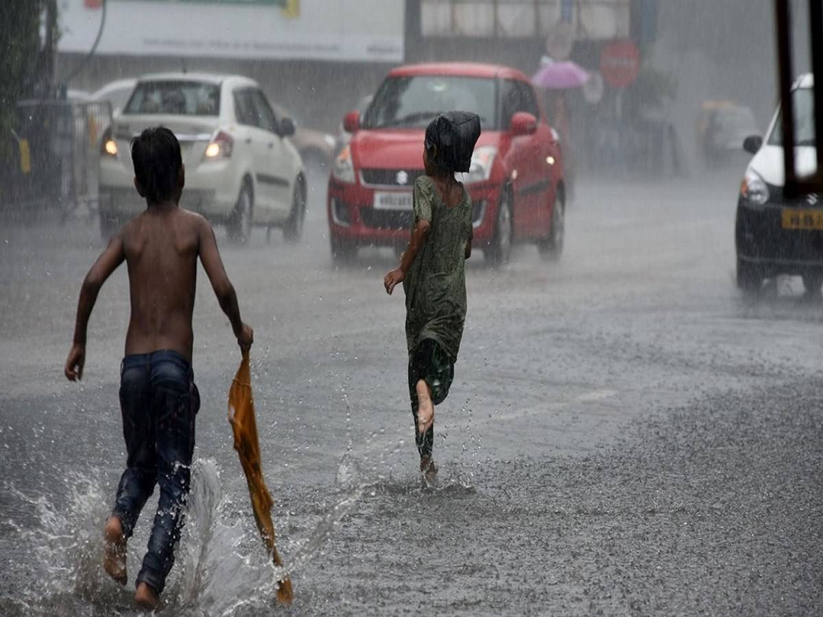 Cold Wave in North, Snowfall in Hills and Rain in Eastern States, Check ...