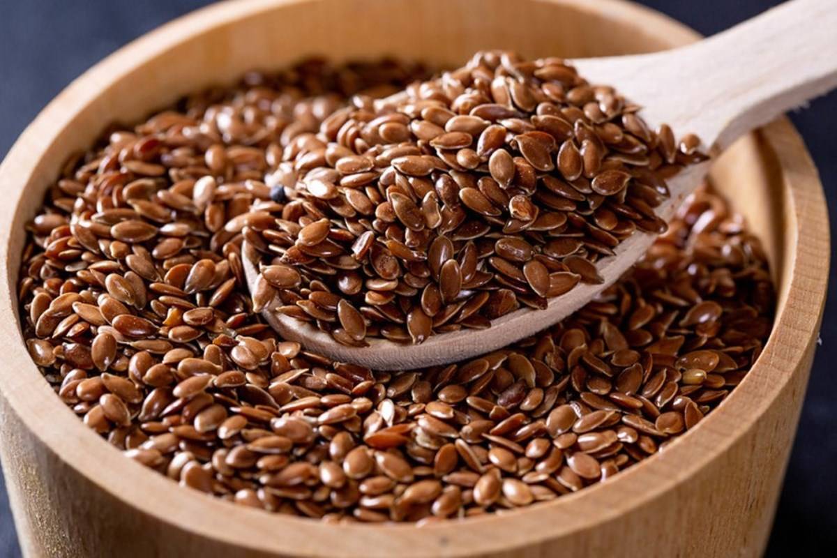 Flaxseeds: Amazing Health benefits of Flax seeds on Hair