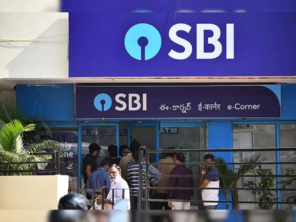 SBI: A prominent bank hiring for special cadre officers