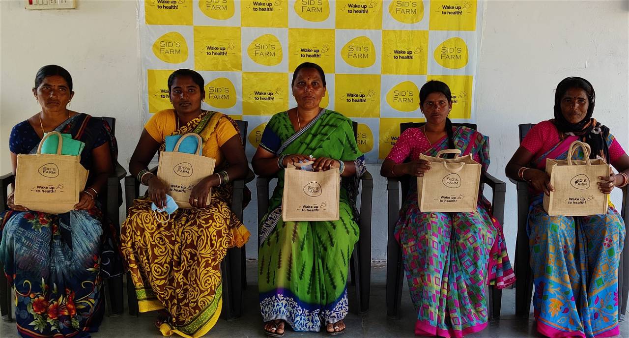 Sid’s Farm Felicitated Women Farmers for their Contribution to Dairy Industry on International Women’s Day