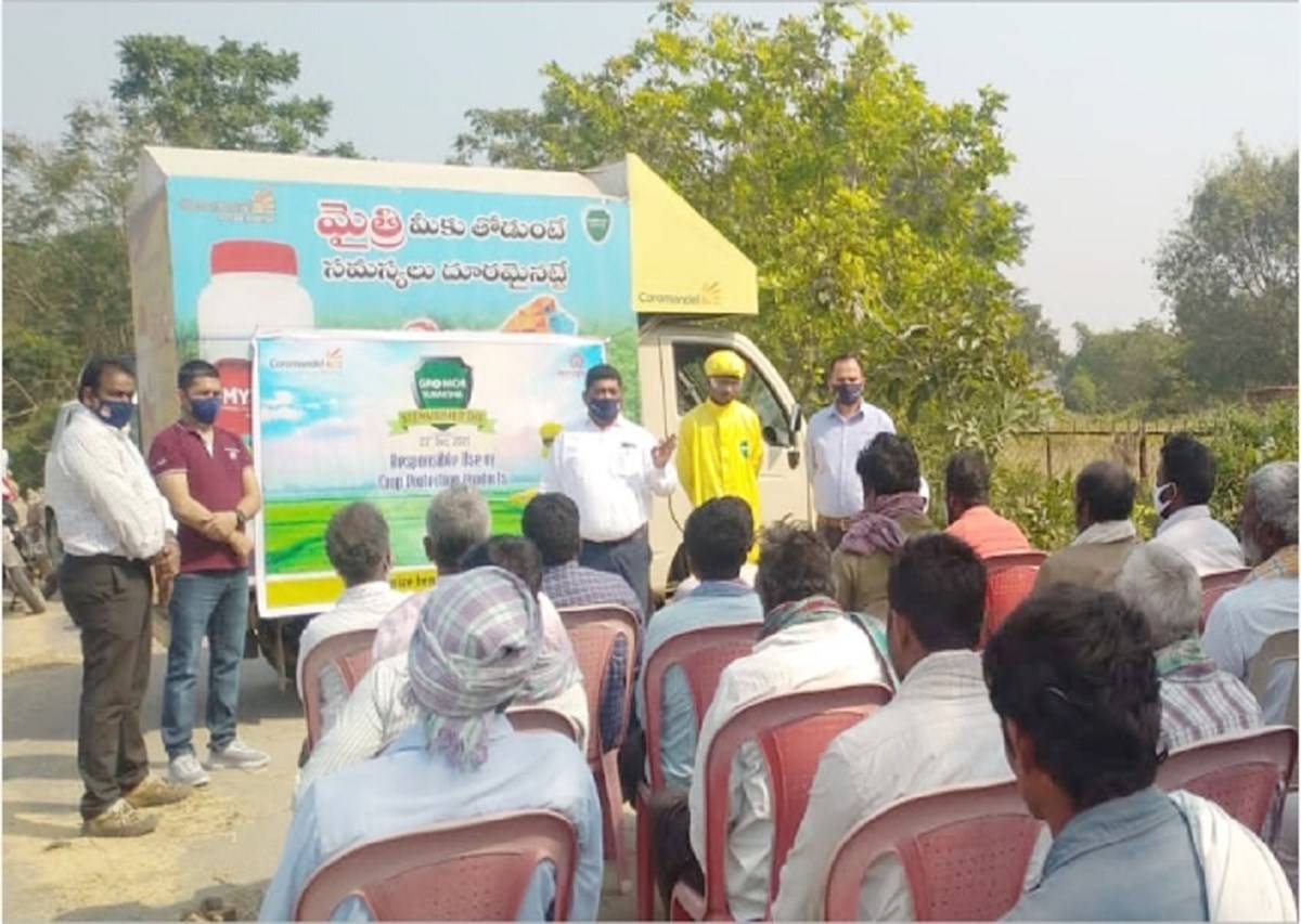 Farmers being educated regarding 3 Rs’ To Be Kept in Mind While Using Agrochemicals