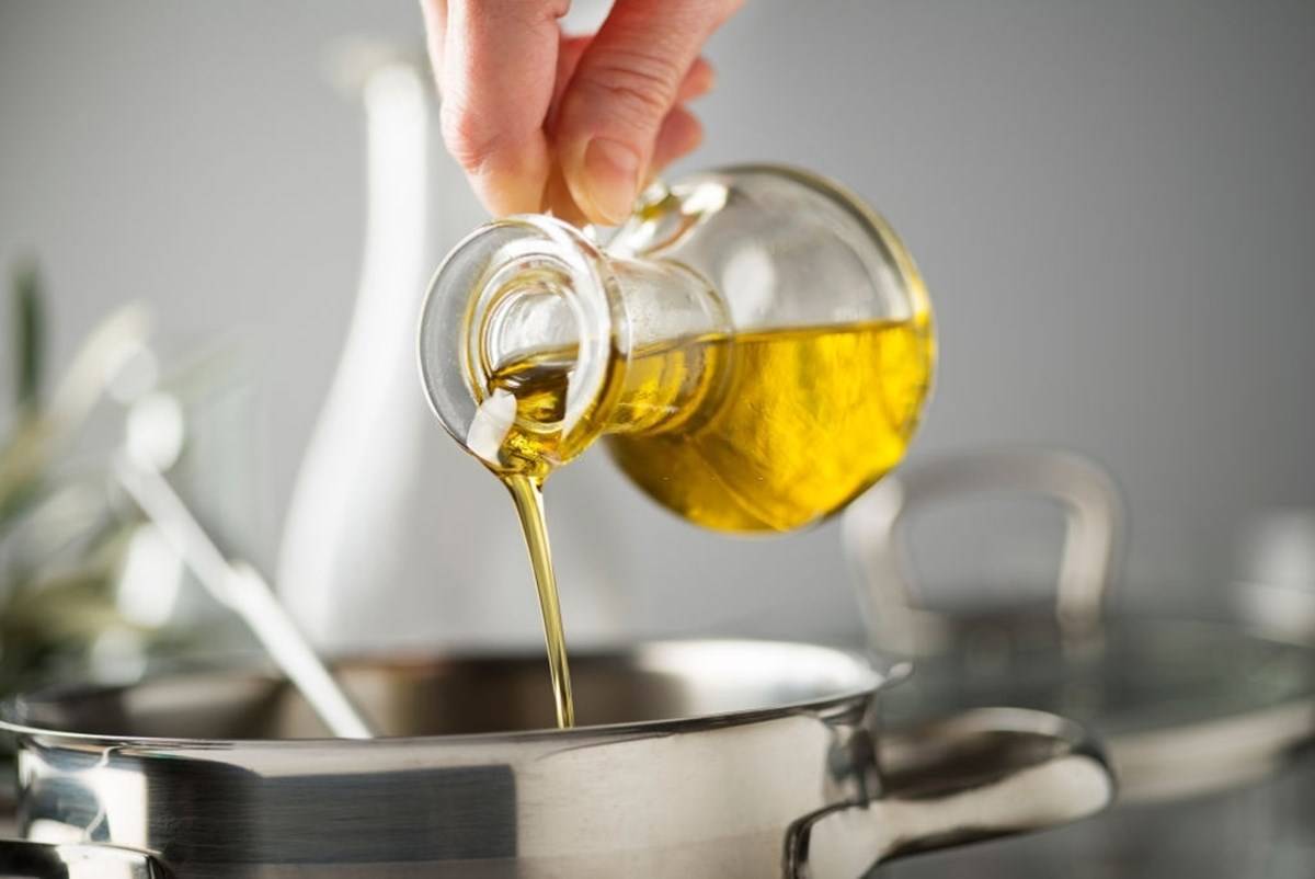 Oil is one of the most crucial and almost unavoidable components in food, so it's a good idea to educate yourself on the various types available.
