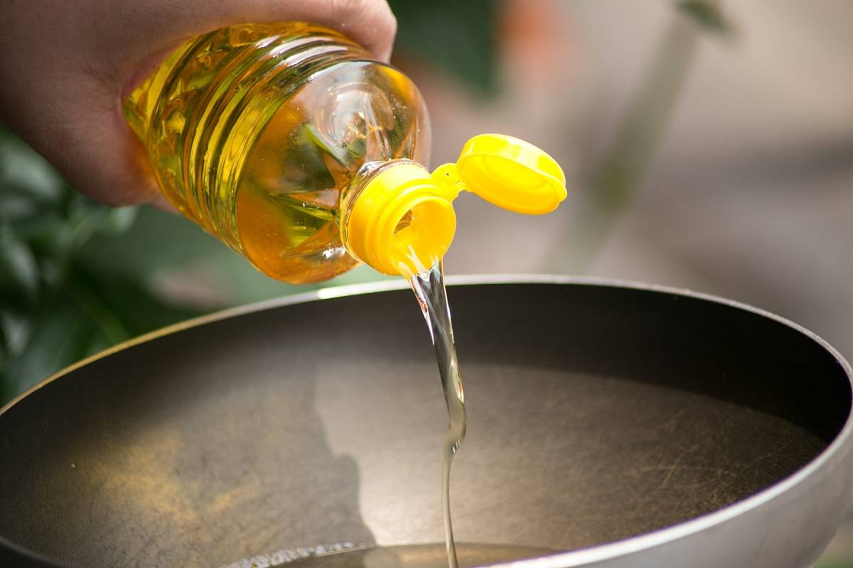 "It was aggravated by crop loss concerns in South America, which affected soybean oil supplies, resulting in a large upward trend in international soybean oil prices," the statement said.