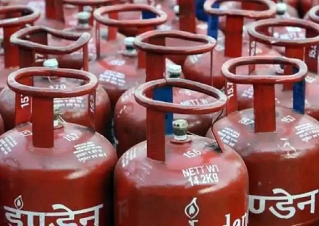 Commercial LPG Cylinder have become even more expensive in the new fiscal year 2022-23