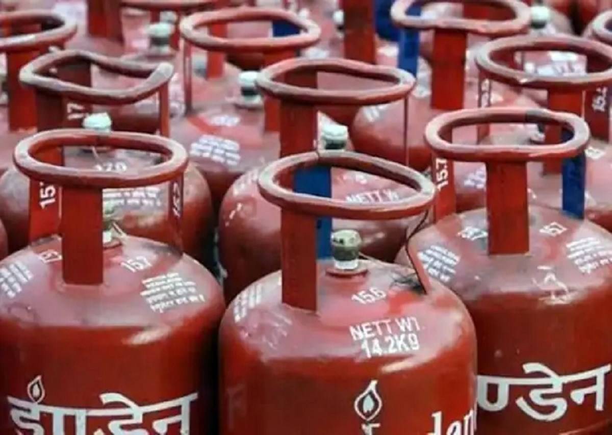 LPG cylinder to be available free of cost under PM Ujjwala Yojana