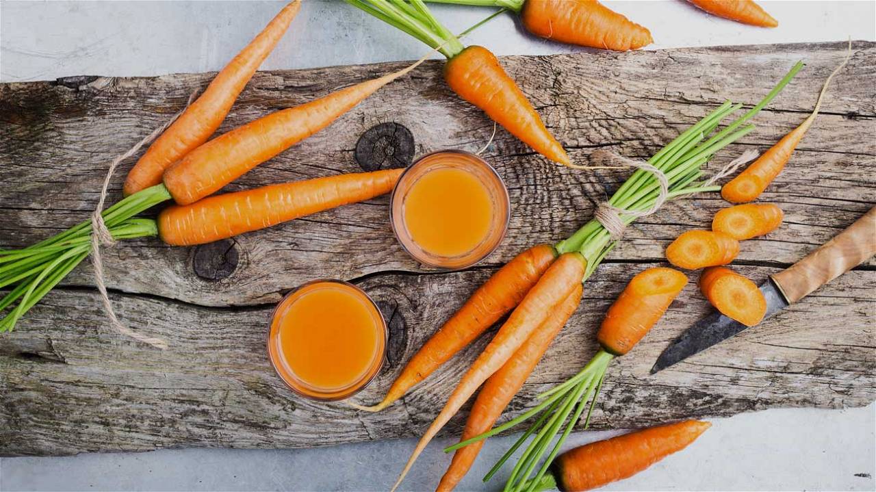 Carrots are recognized to be healthy for your skin and teeth, as well as increasing your immunity.