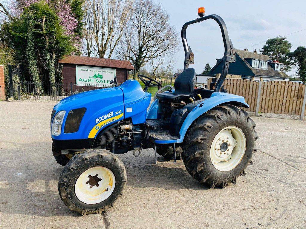 New Holland Tractor