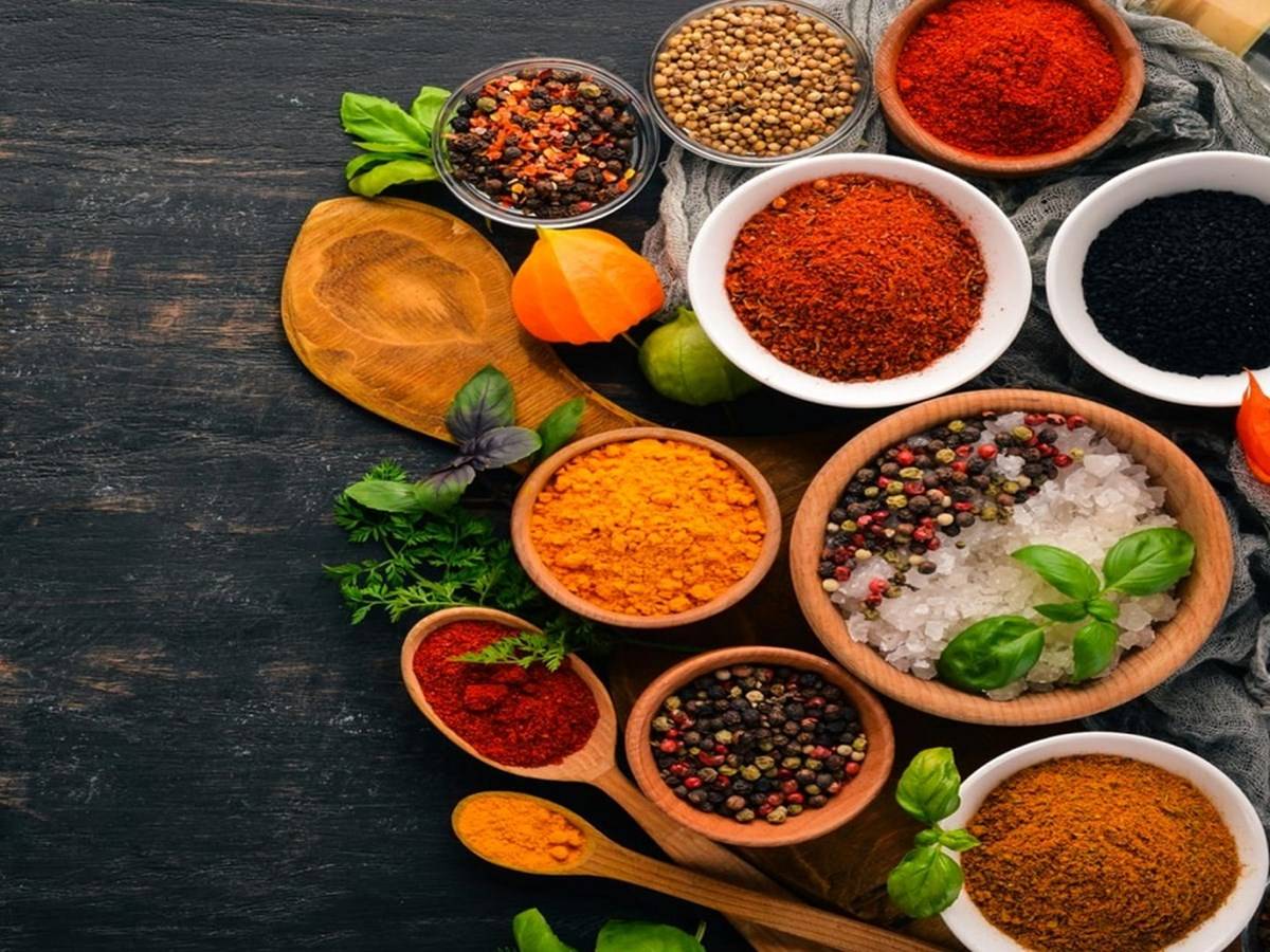 The export outlook of these spices appears positive for the coming months, and the peak supply period is getting over for Jeera and Dhaniya